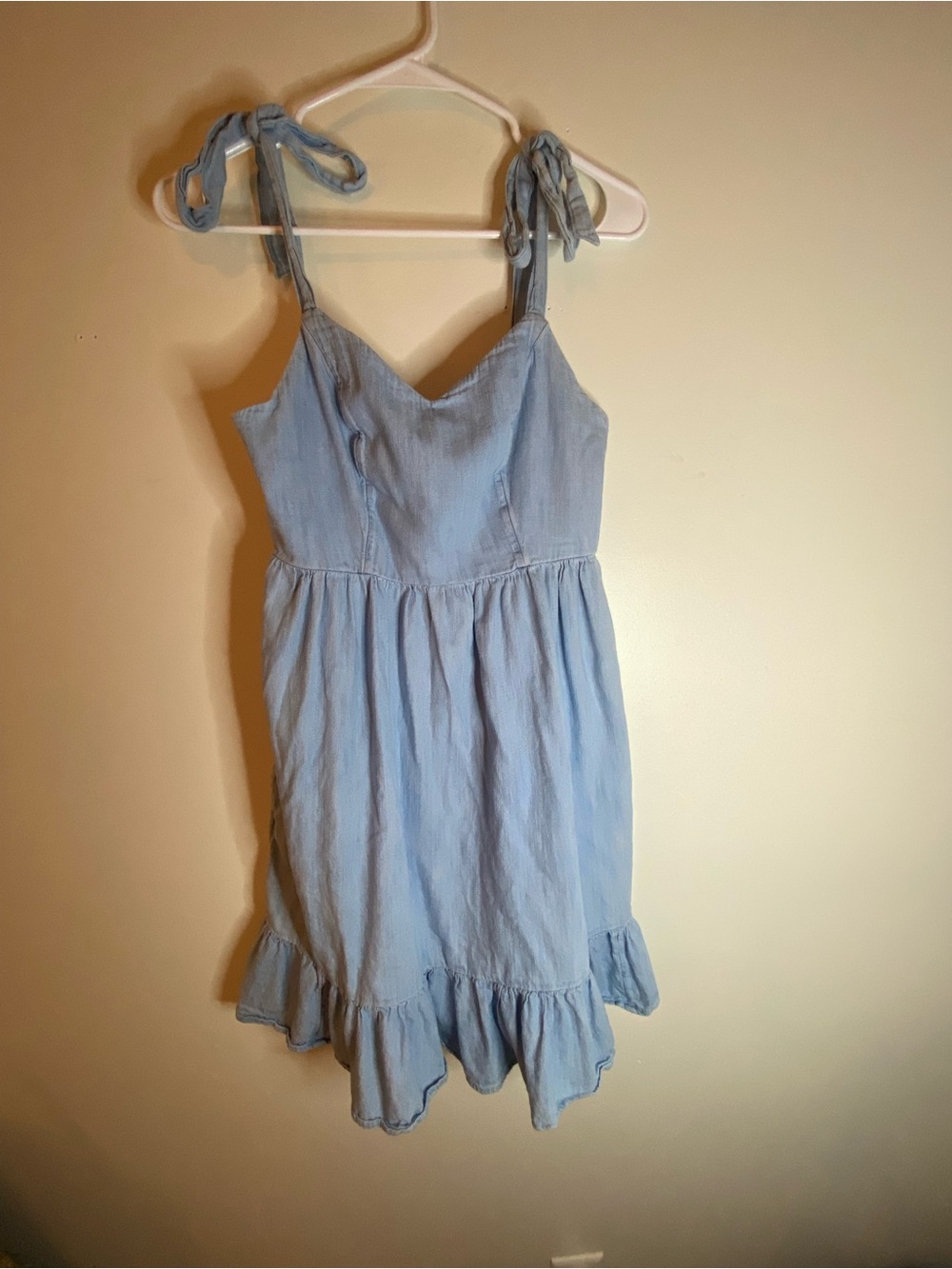Old Navy Light Blue Tie-Shoulder Sundress with Ruffle Hem